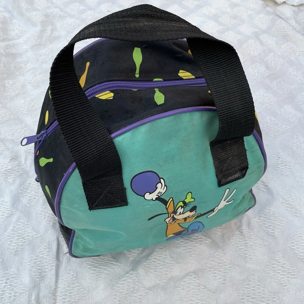 Disney GOOFY Brunswick Cosmic Bowling Ball Bag Approx 7 Lb Chelsea